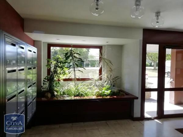 Appartement à louer 3 pièces 72.65m² Orléans (45000)
