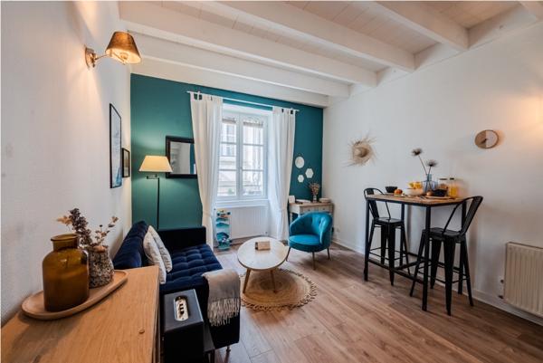 À VENDRE - BORDEAUX SAINT-MICHEL - appartement T2 triplex de 40m²