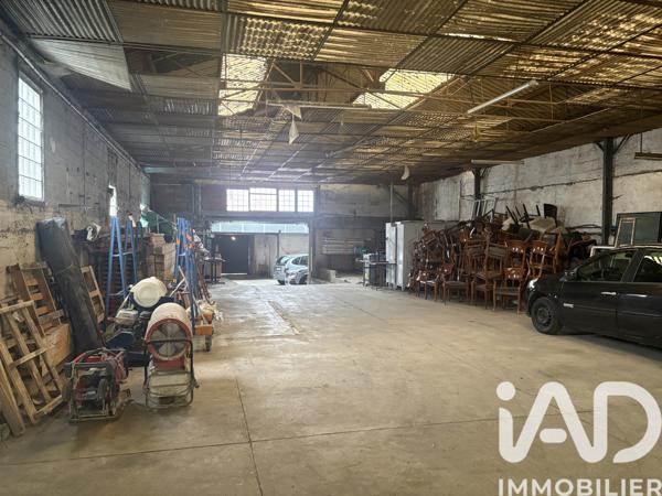 Immeuble à vendre 250 m² Juilly