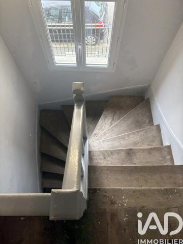 Immeuble à vendre 250 m² Juilly
