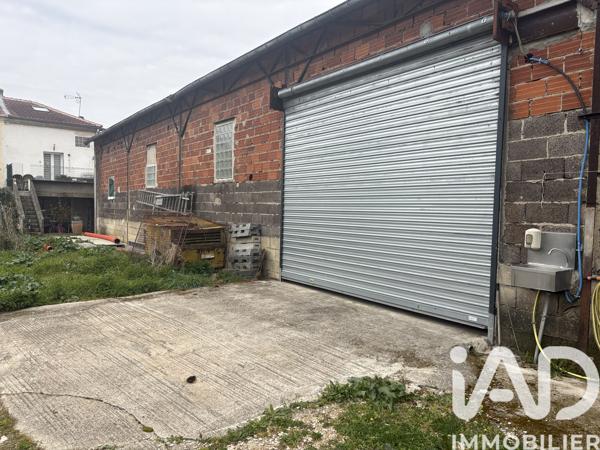 Immeuble à vendre 250 m² Juilly