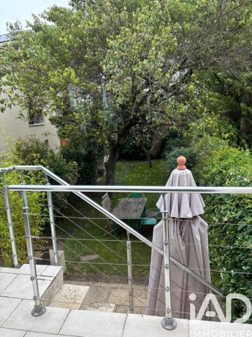 Maison à vendre 5 pièces 168 m² Suresnes