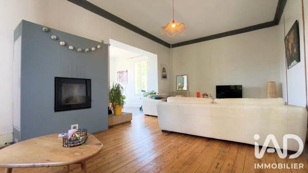 Maison à vendre 10 pièces 249 m² La Bridoire