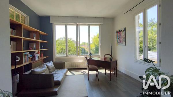 Maison à vendre 10 pièces 249 m² La Bridoire