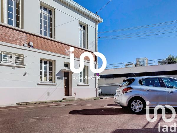 Immeuble à vendre 376 m² Étampes