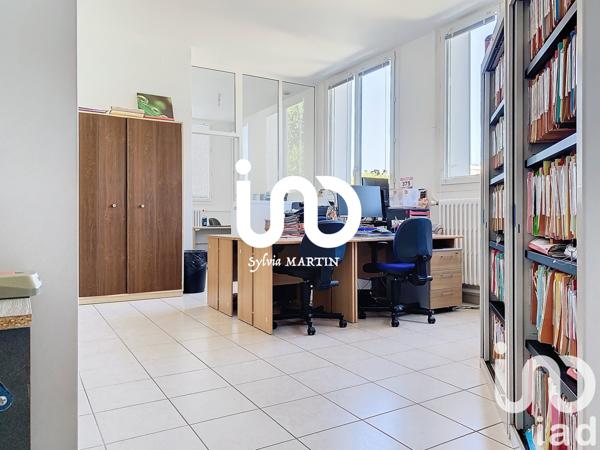 Immeuble à vendre 376 m² Étampes