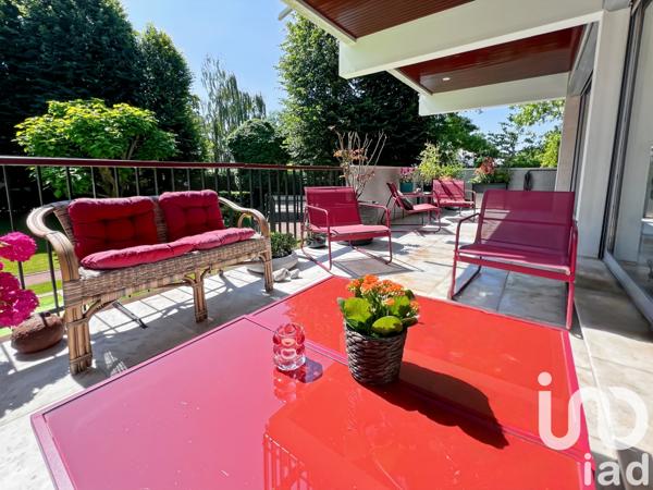 Appartement à vendre 9 pièces 206 m² La Celle-Saint-Cloud