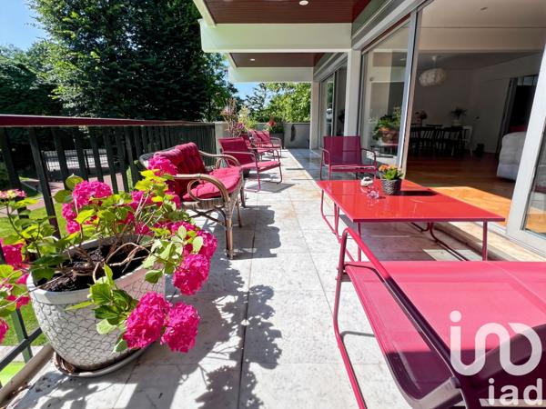 Appartement à vendre 9 pièces 206 m² La Celle-Saint-Cloud