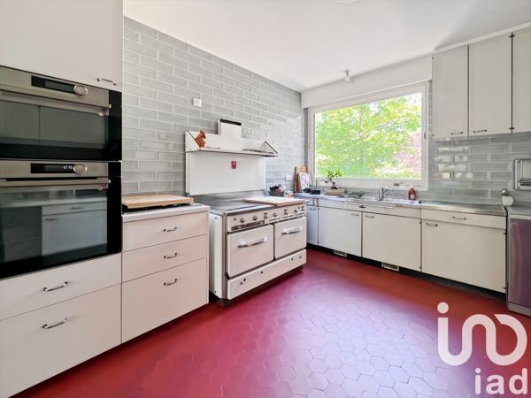 Appartement à vendre 9 pièces 206 m² La Celle-Saint-Cloud