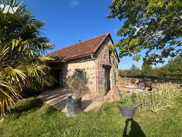Charmante maison en pierre avec piscine