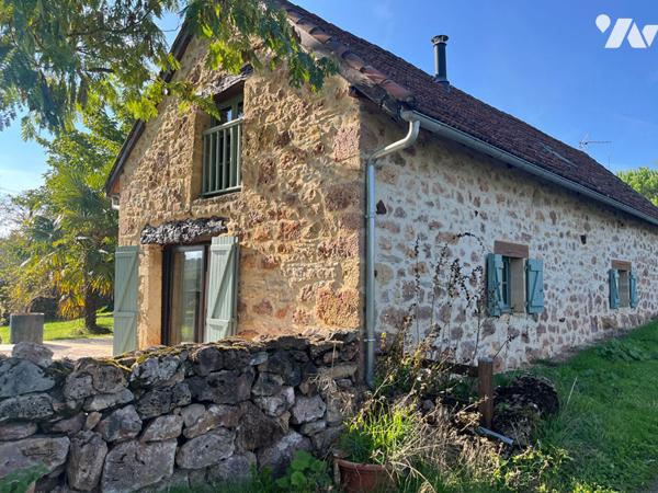 Charmante maison en pierre avec piscine