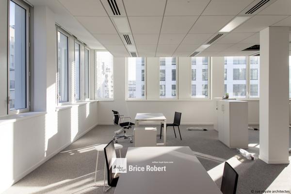 Bureaux à louer neufs avec jardin privatif à Vaulx-en-Velin Carré de Soie