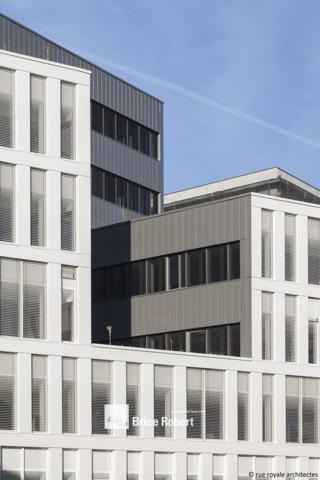 Bureaux à louer neufs avec jardin privatif à Vaulx-en-Velin Carré de Soie