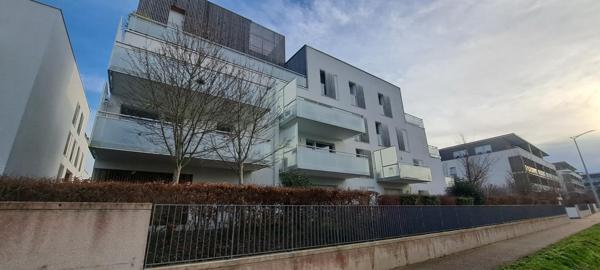 Parking + appartement