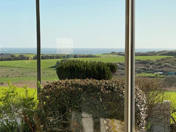 Bien rare ! Vue panoramique mer et campagne !