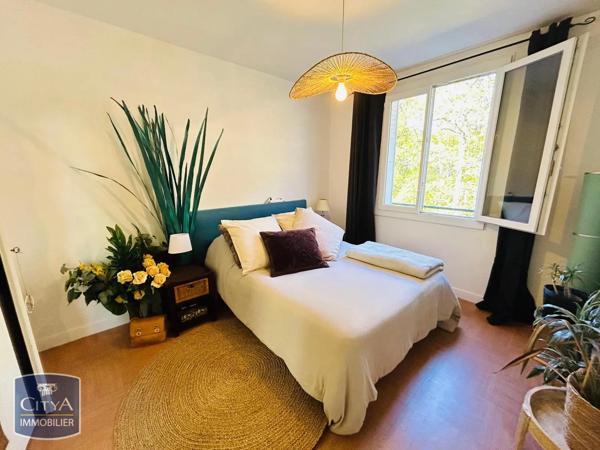 Appartement à louer 3 pièces 62.25m² Tours (37200)