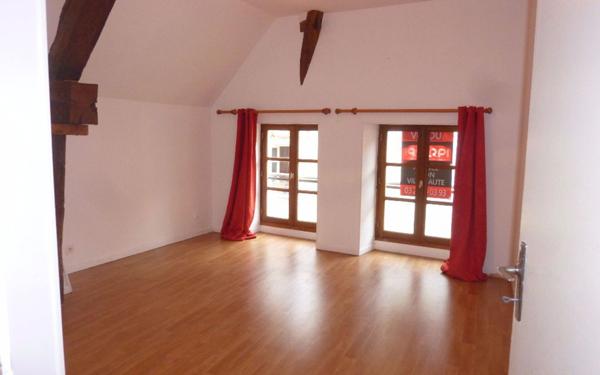 Appartement à louer    3 pièces • 95,27 m2 Laon