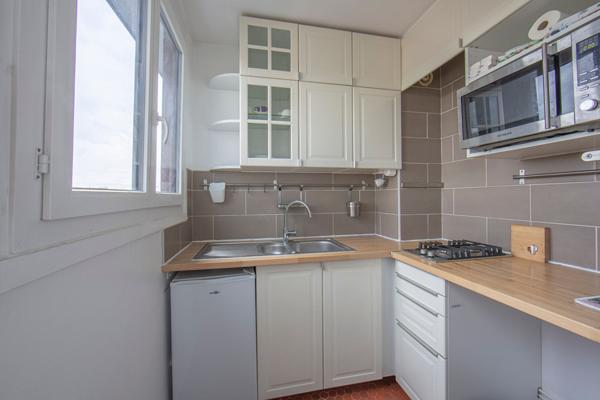 Appartement Rosny Sous Bois 1 pièce(s) 28.49 m2