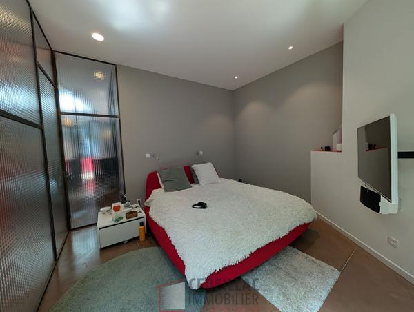 Exceptionnel loft d'architecte avec terrasse et place de parking