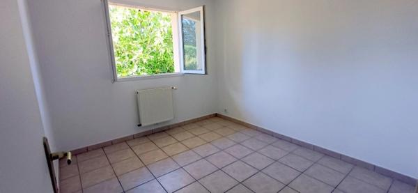 COURCELLES SUR SEINE - 🏡 Maison individuelle de plain-pied – 88,31 m² – 3 chambres – Garage - Terrain d'environ 1 196 m²