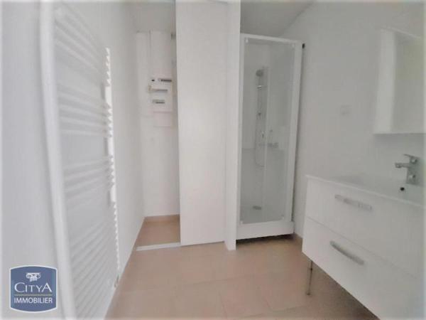 Appartement à louer 2 pièces 48.83m² Saint-André-d'Apchon (42370)