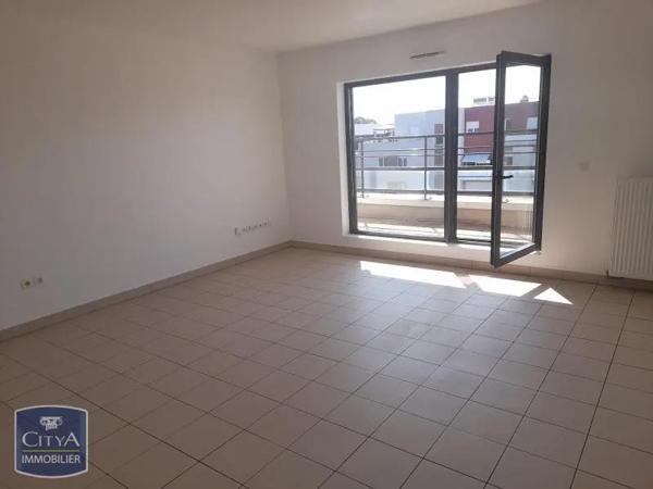 Appartement à louer 4 pièces 107.41m²