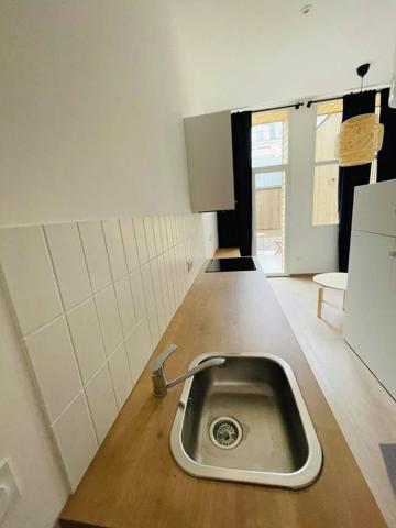 Location Studio 1 pièces 18 m2 à Saint-Quentin