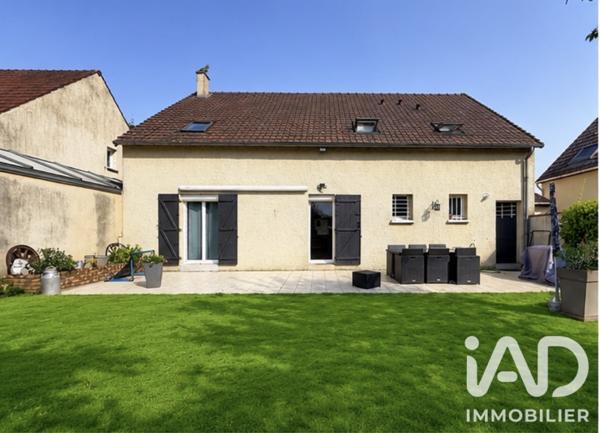 Maison à vendre 7 pièces 170 m² Savigny-le-Temple