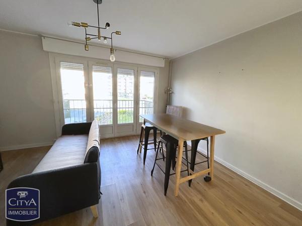 Appartement à vendre 4 pièces 79.95m² Le Mans (72100)