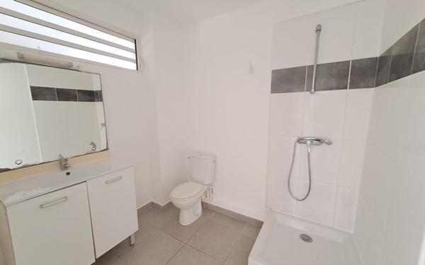 Appartement à vendre    2 pièces •  Cayenne