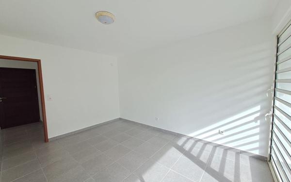 Appartement à vendre    2 pièces •  Cayenne