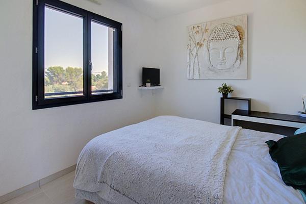 A VENDRE en EXCLUSIVITÉ à VIDAUBAN Maison contemporaine de 138m²  5 chambres  GARAGE  sur 1400m2 de terrain