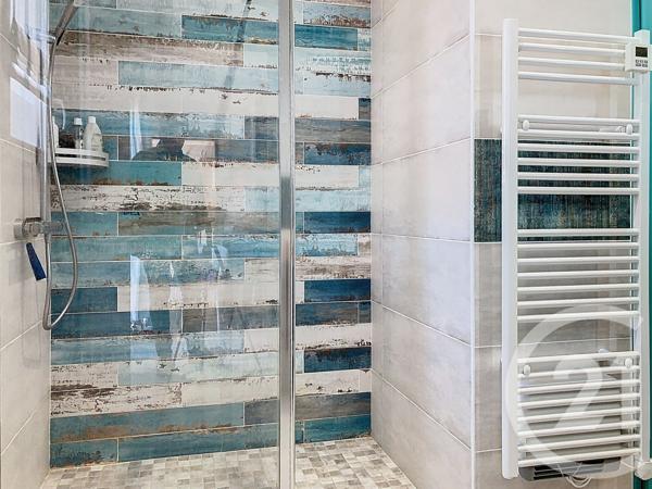 Maison à vendre  6 pièces - 145 m 2   ECHILLAIS  - 17