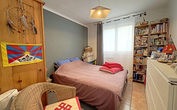 Appartement à vendre    2 pièces • 41,35 m2 Marseille 8