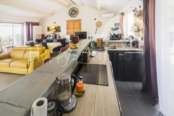 Maison
                                                                                                                                                                                                                                                                                                                        2 pièce(s)                                                                                                                                                                                                          1 chambre(s)                                                                                                                                                                                                          72.484  m²