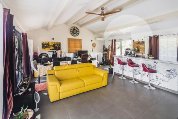 Maison
                                                                                                                                                                                                                                                                                                                        2 pièce(s)                                                                                                                                                                                                          1 chambre(s)                                                                                                                                                                                                          72.484  m²