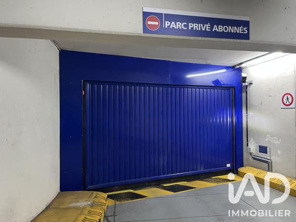Parking à vendre 44 m² Paris 14