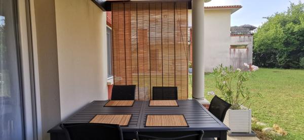 NERAC appartement T4 en résidence sécurisée avec piscine commune