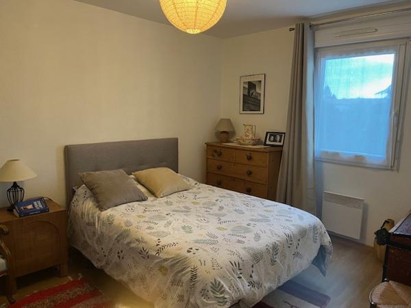 NERAC appartement T4 en résidence sécurisée avec piscine commune