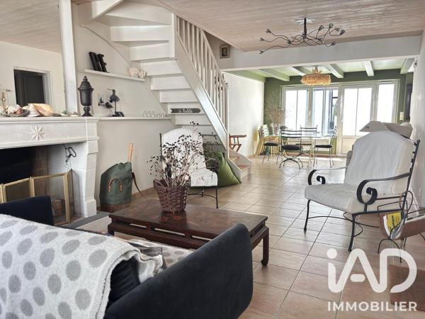 Maison à vendre 1 pièce 160 m² La Flotte