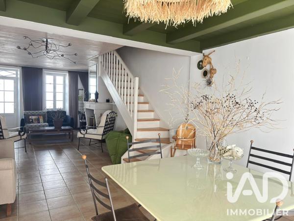 Maison à vendre 1 pièce 160 m² La Flotte