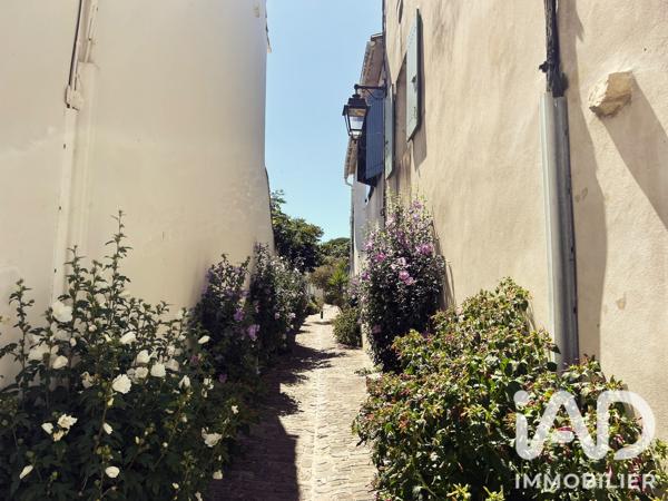 Maison à vendre 1 pièce 160 m² La Flotte
