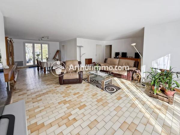 Vente Maison 5 pièces 126 m2 à Soisy-sur-Seine