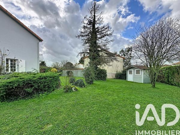 Maison à vendre 4 pièces 150 m² Pompaire