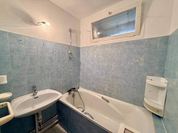 Eaubonne (95600) Appartement T4 avec balcon et parking - Centre-ville