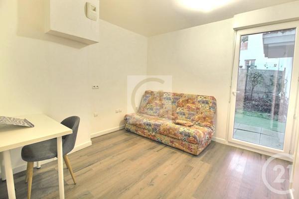 Appartement T3 à vendre  3 pièces - 65,37 m2 LA COURNEUVE - 93