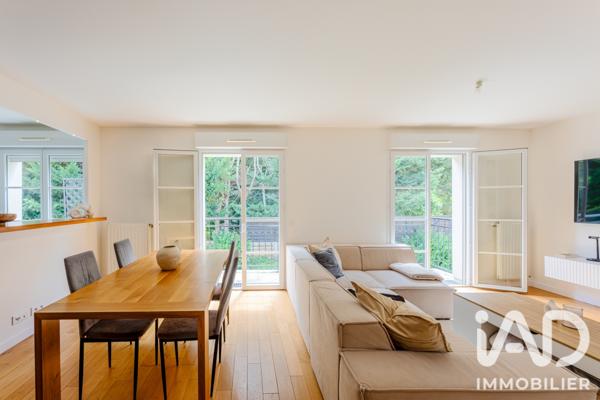 Appartement à vendre 4 pièces 77,32 m² Rueil-Malmaison