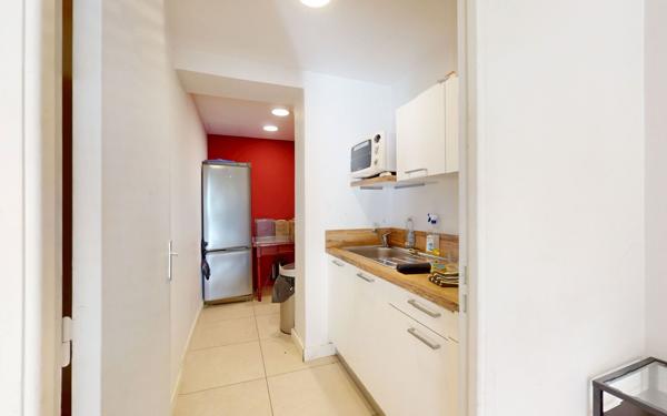 Maison à vendre    3 pièces • 233,99 m2 Lyon 5