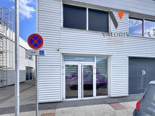 SAINT-MARTIN-D'HERES-PERI-LOCAL COMMERCIAL-LOCATION