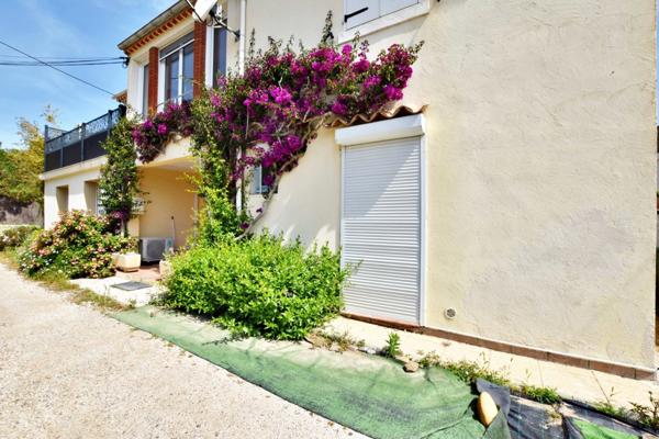 Maison à vendre 6 pièces LE LAVANDOU-SAINT CLAIR (83)